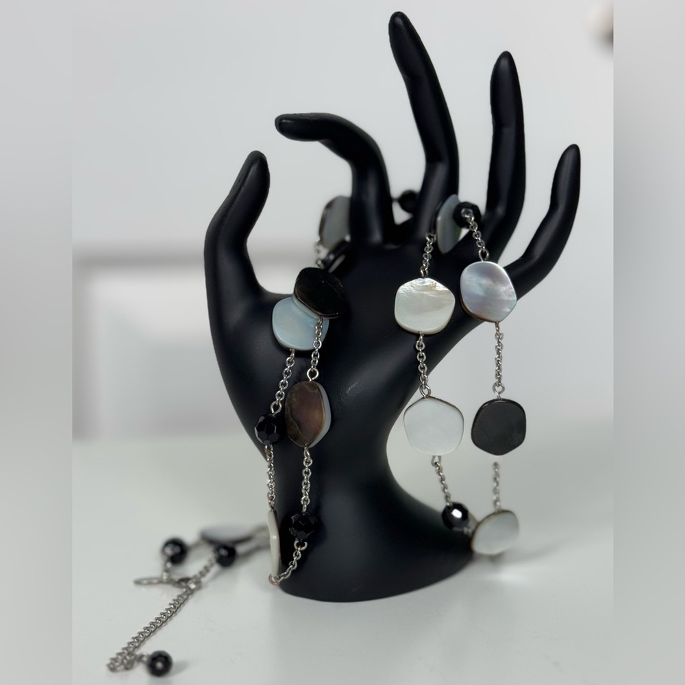 Lia Sophia “Night Oasis” Silver Tone Mother of Pearl Black Beads‎ Long Necklace
